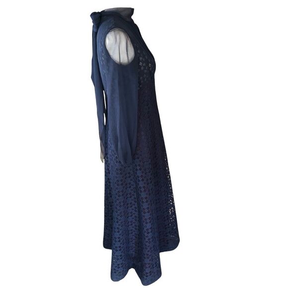 Vintage Union-Made Navy Blue Lace Dress with Sheer Sleeves | EUC | Size XS (0-2) - Picture 6 of 9